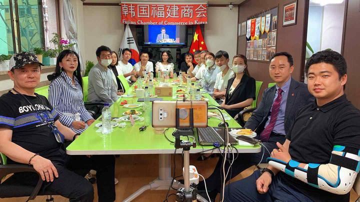 韩国福建商会组织旅韩青年精英参加2022闽侨青年精英海丝论坛海外线上分会