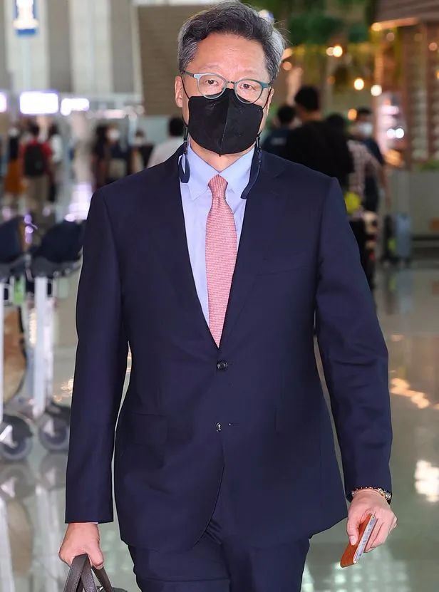 韩国新任驻华大使郑在浩赴任