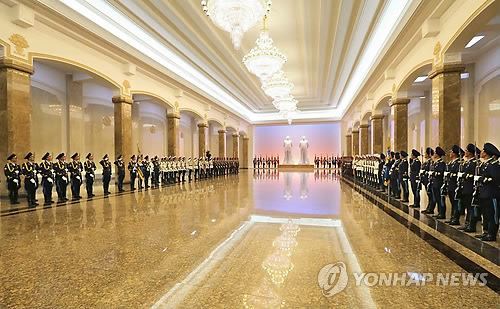 韩国人参拜金日成遗体被改判无罪