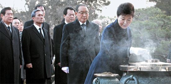 朴总统“期待国家生机勃勃、国民幸福安康”