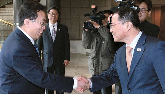 韩朝高级会谈在75分钟内达成了协议