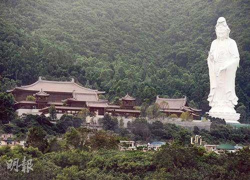 李嘉诚捐10亿建防弹防爆佛寺 工程质量起纷争