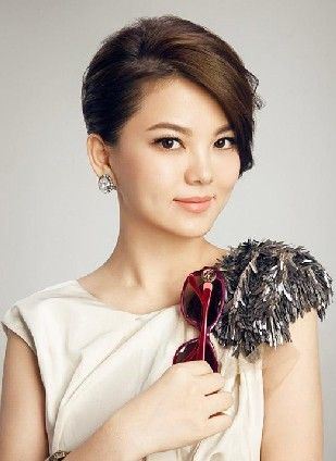 李湘首度承认跳槽深圳卫视：以后请叫我李台长