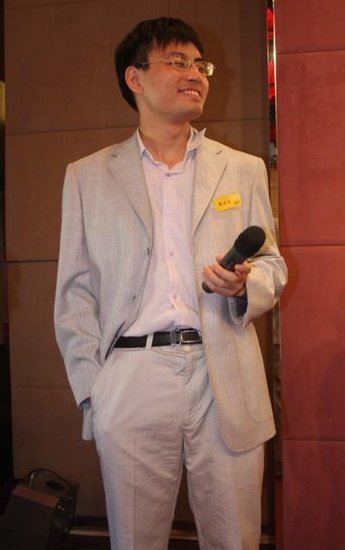 傅政华履新公安部头把火：北京刑拘多名网络推手