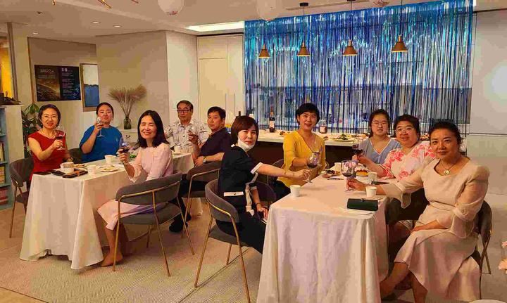 国际会议异业联盟交朋友圆桌会议在韩国首尔江南举行